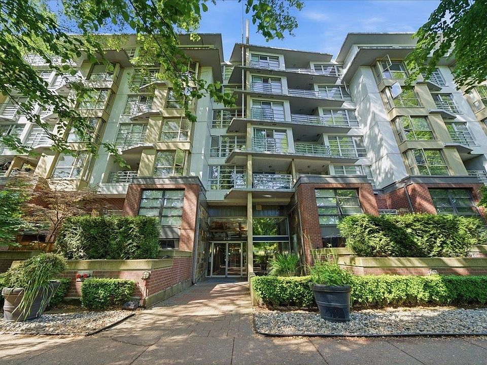 1st image of 2137 W 10th Ave #310