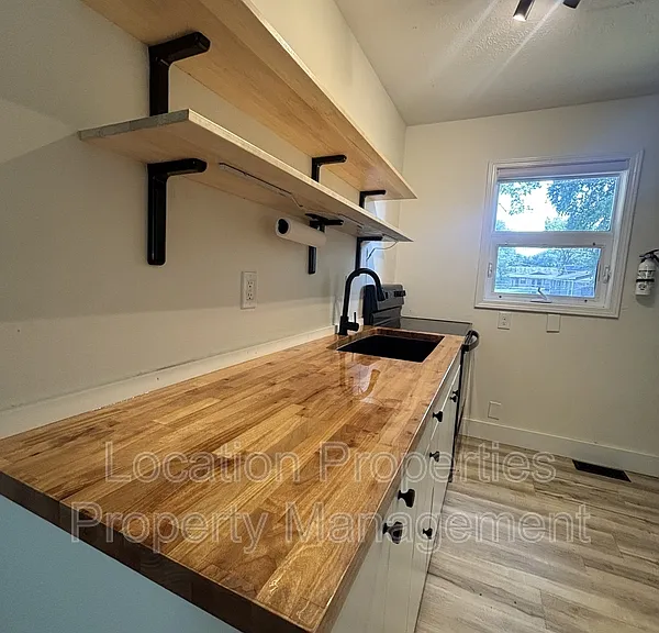 1515 W 3rd St #1515 — Photo 5