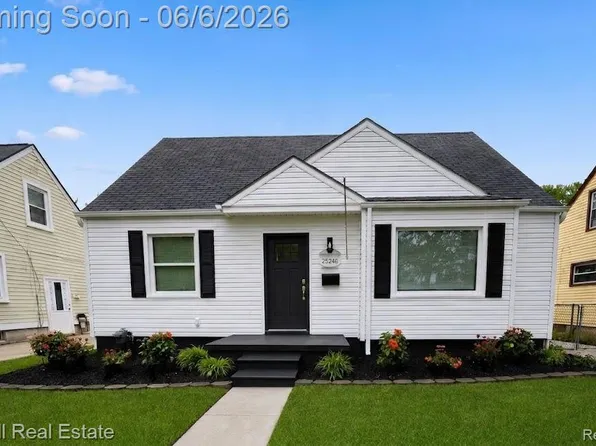 25246 Hayes Rd, Roseville, MI 48066