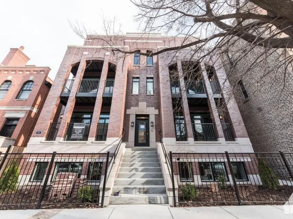 2319 N Southport Ave, Chicago, IL