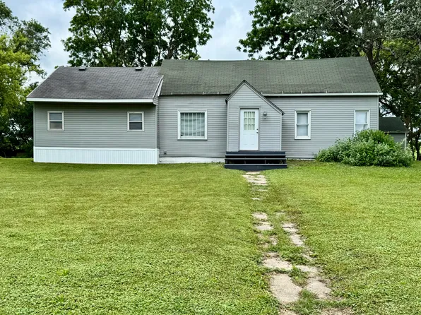 209 Pilot St, Pilot Mound, IA 50223