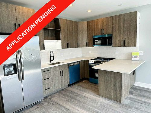 1st image of 5416 W Belmont Ave #2