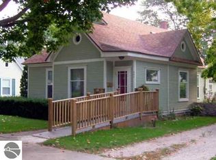 426 N Monroe St, Traverse City, MI 49684
