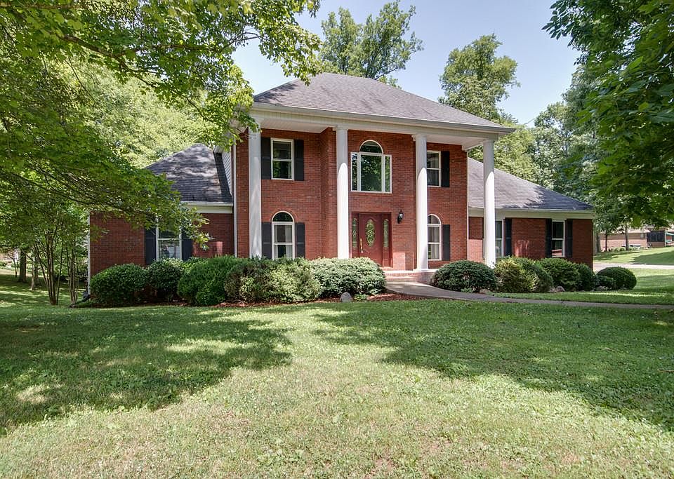 1st image of 120 Glen Echo Dr