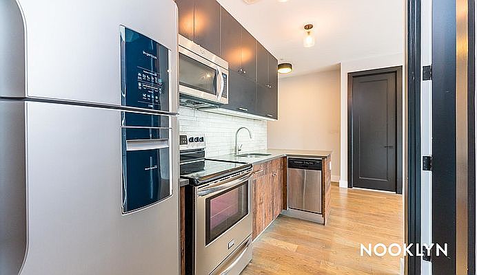 1st image of 489 3rd Ave #3E