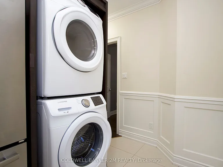 230 Annis St #2 — Photo 7
