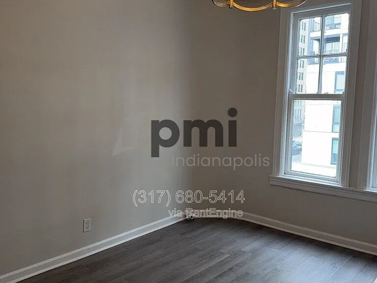 Indy Downtown Colonial Apartments — Photo 102