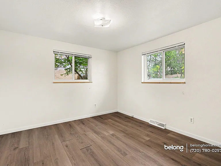 5318 Flower Cir — Photo 9