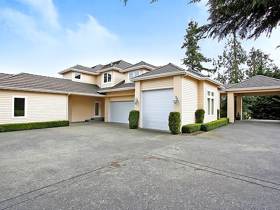 2nd image of 8415 224th Ave E