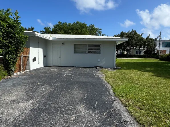2601 NE 27th St, Lighthouse Pt, FL 33064