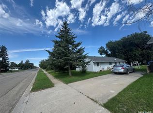 421 McKenzie St, Outlook, SK S0L2N0
