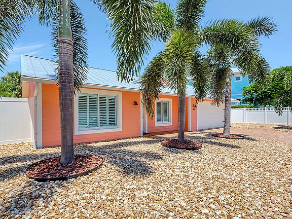 2nd image of 490 SW Beachway Avenue