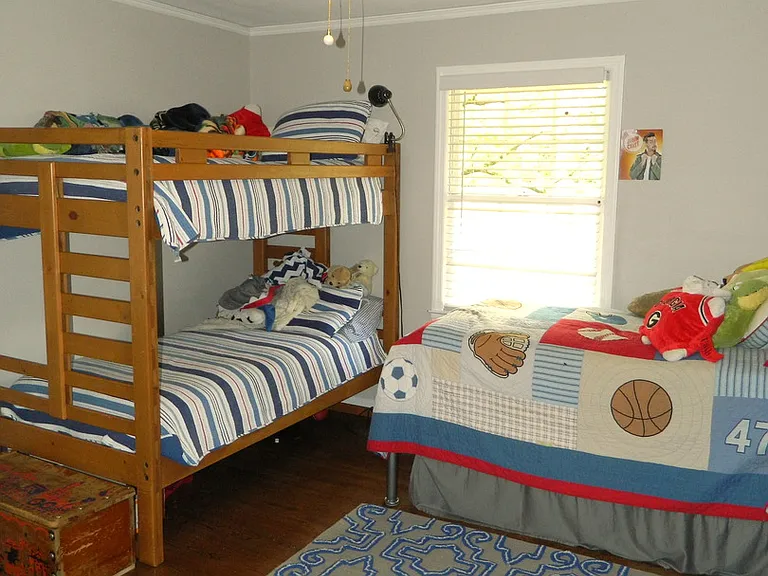 744 McClure Dr — Photo 30