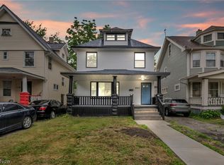 9707 Columbia Ave, Cleveland, OH