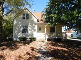 521 Sycamore St, Carthage, MO 64836