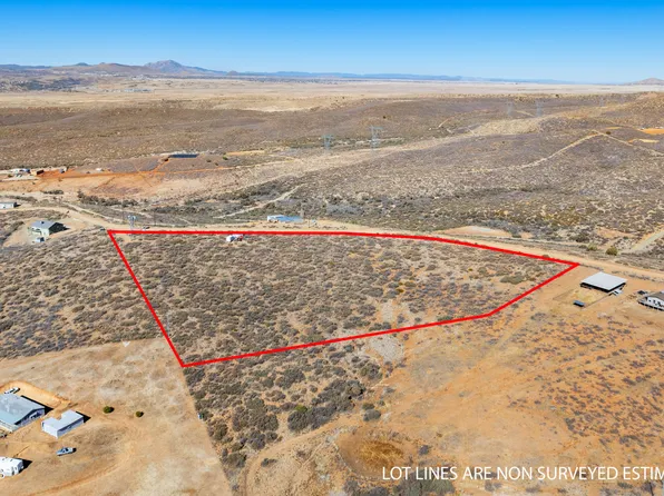 1295 N Rabbit Ridge Rd, Dewey, AZ 86327