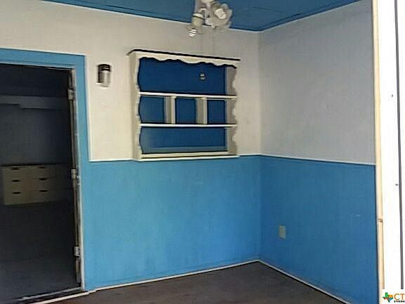 4th image of 901 S 5th St
