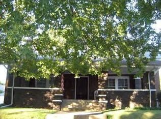 302 5th St, Covington, IN 47932