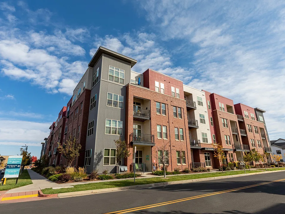 Overture Central Park 55+ Active Adult Apartment Homes