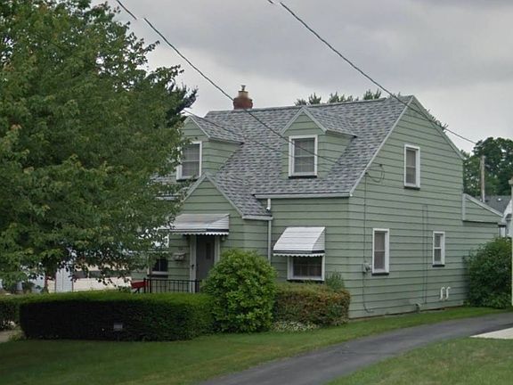 3rd image of 54 S Hartford Ave
