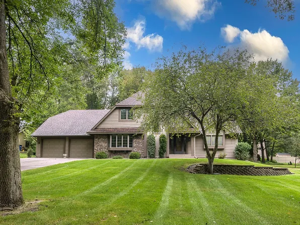 2317 27th St S, Saint Cloud, MN 56301