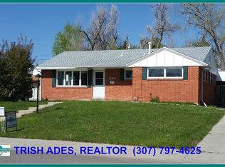 844 Country Club Rd, Casper, WY 82609