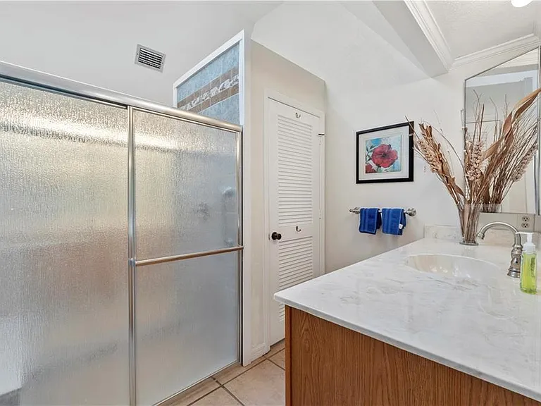 1330 Shorewinds Ln — Photo 29