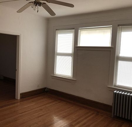 4th image of 115-117 Midland Pl