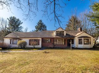 341 Converse St, Longmeadow, MA 01106