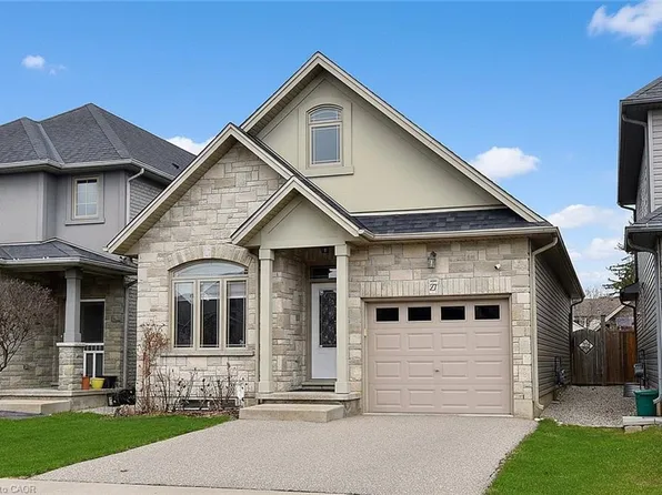 27 Banks St, Brantford, ON N3T 0H7