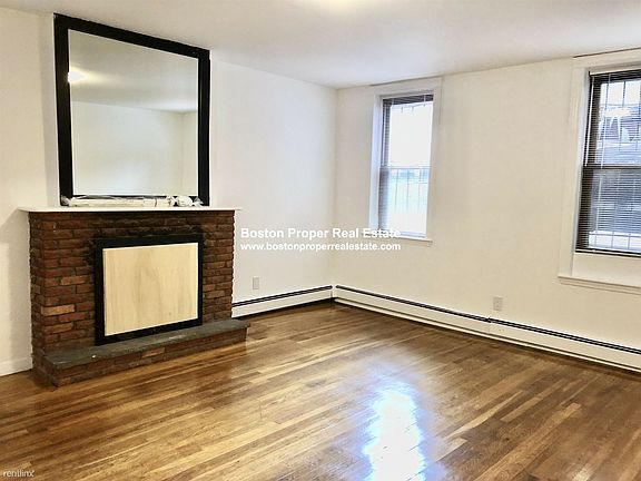 49 Gloucester St. #2 Boston Unit Photo 2