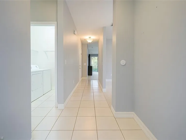 700 Luisa Ln #2 — Photo 36