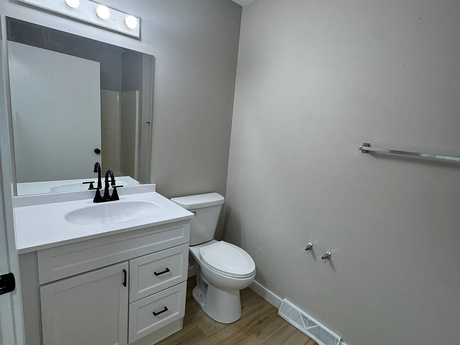 Eastside Residential — Photo 4