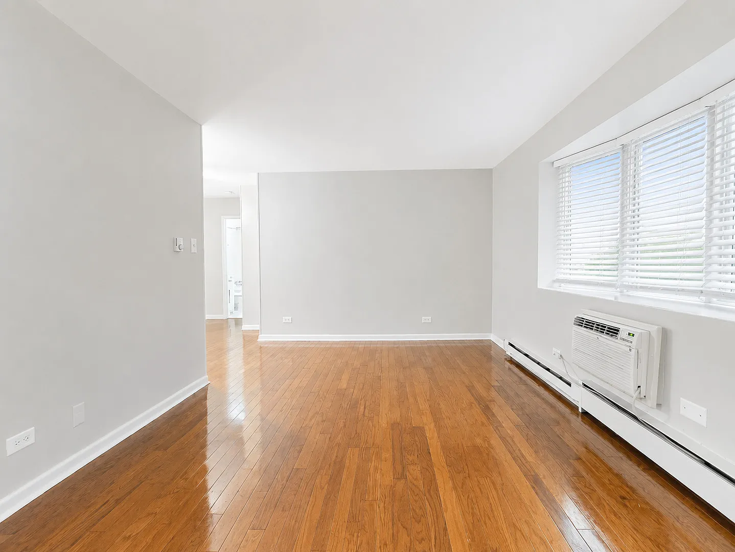 1 bed, $1,695 — Photo 4