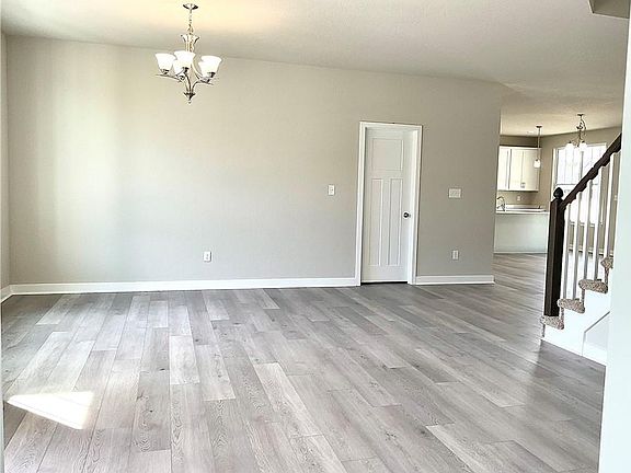 Bright & spacious dining area is open to great room