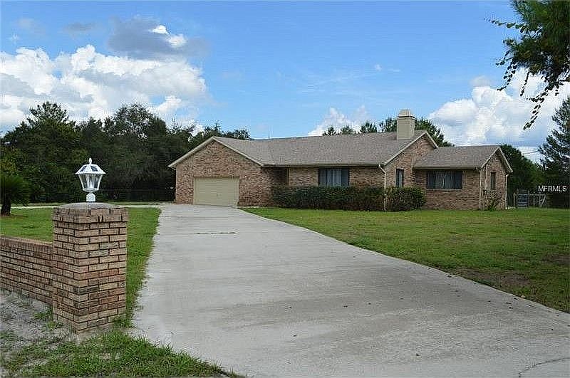 1st image of 575 Cypress Ave