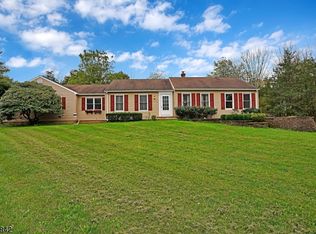 7 Smith Branch Rd, Whitehouse Station, NJ 08889