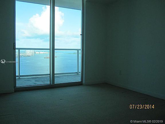 5th image of 300 S Biscayne Blvd #D1