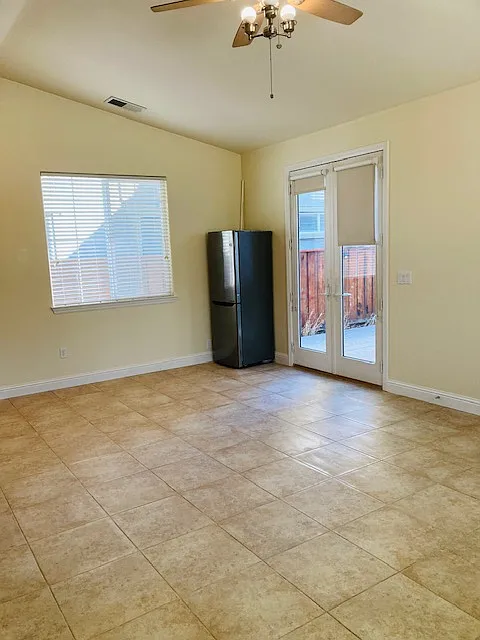 1 bed, 426 sqft, $1,500 — Photo 3