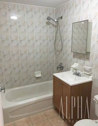 4th image of 343 20th St APT 1