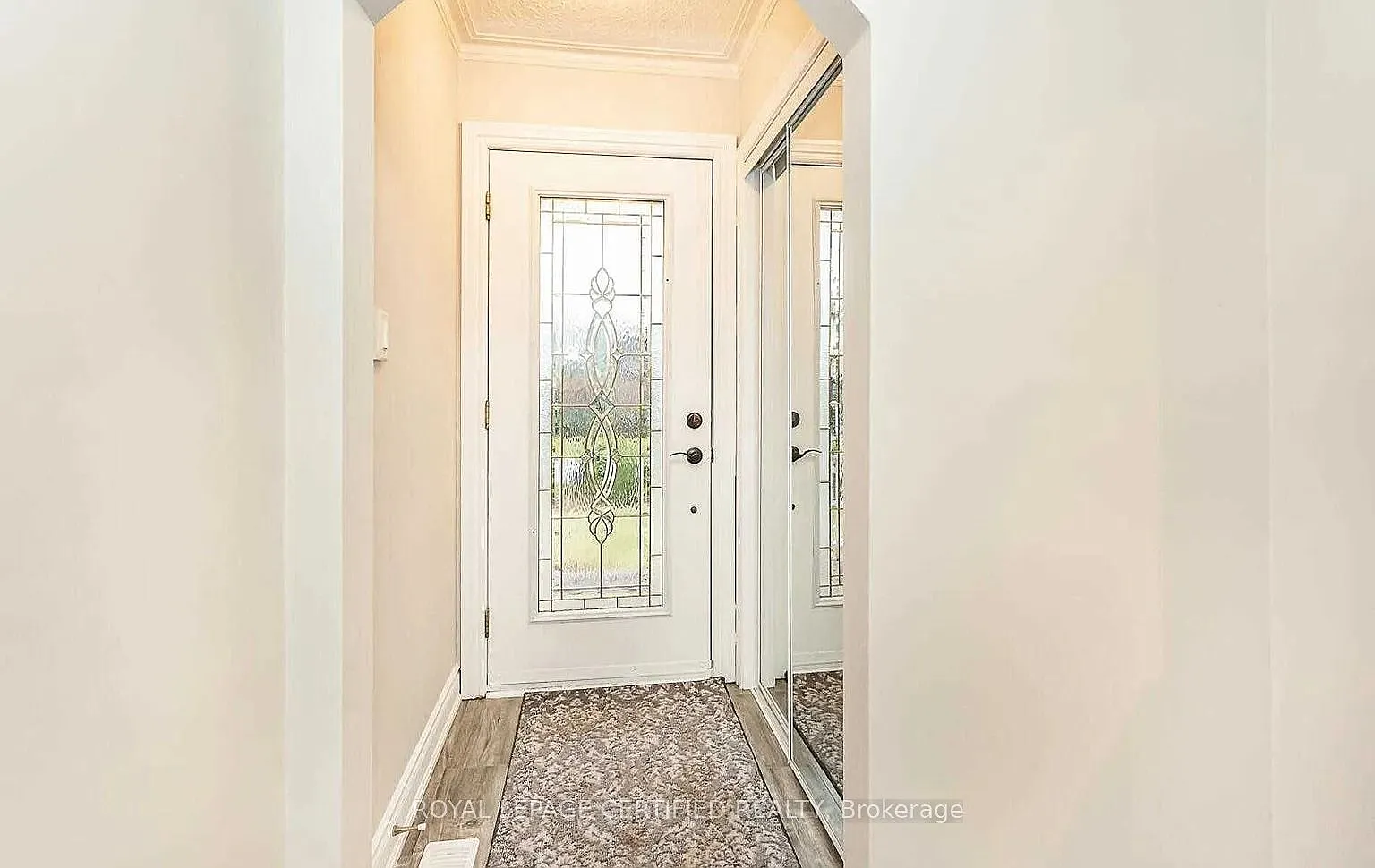 3 bed, $2,850 — Photo 2