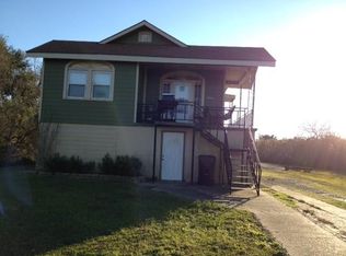 113 Marks Ln, Buras, LA 70041