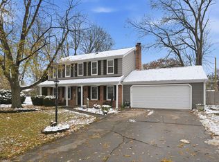 4922 Lancelot Ct, Fort Wayne, IN 46815