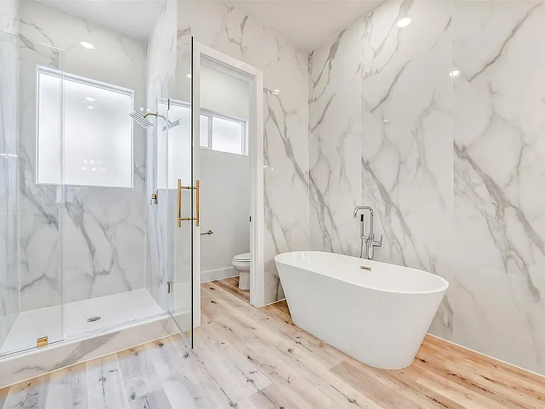5906 Saint Augustine St #C — Photo 21