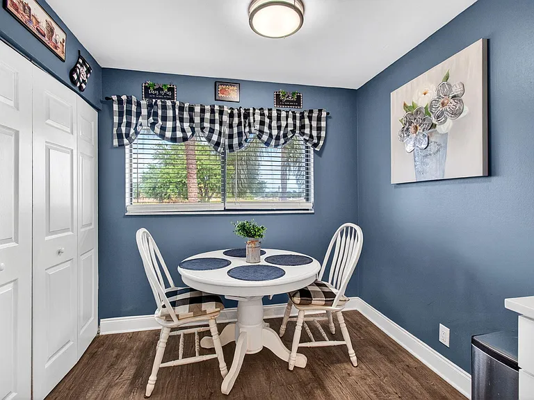 5550 Witney Dr #209 — Photo 28