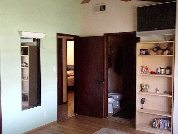 5th image of 5208 Beckford Ave