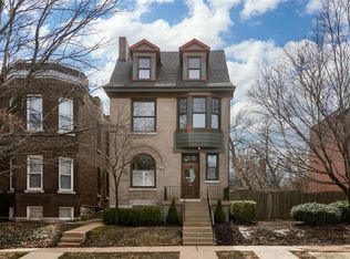 4236 Russell Blvd, Saint Louis, MO 63110