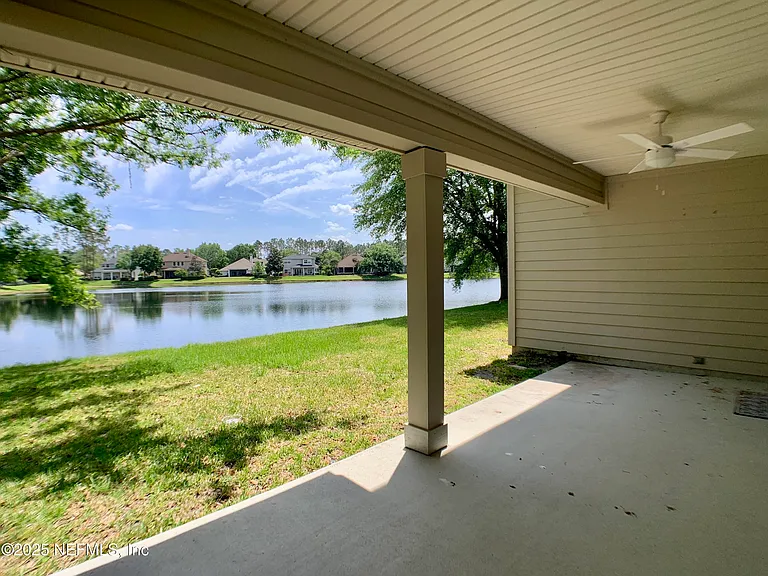 1213 Harbour Town Dr — Photo 43