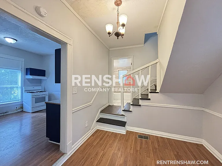 1817 Edward Ave — Photo 16