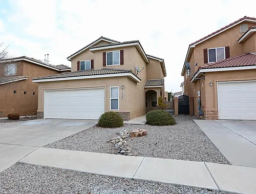 1320 Bernardo Ct NE Photo 1
